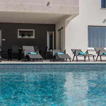 Apartman Cozy Exclusive Villa *